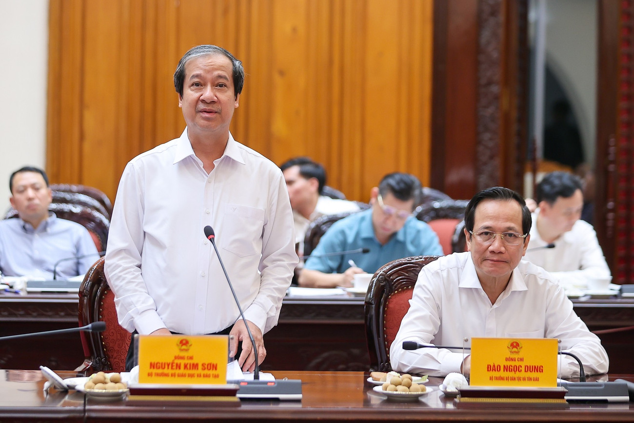 Thủ tướng yêu cầu 'thần tốc' xây dựng 100 trường nội trú tại xã biên giới- Ảnh 1. Thủ tướng yêu cầu 'thần tốc' xây dựng 100 trường nội trú tại xã biên giới- Ảnh 1.