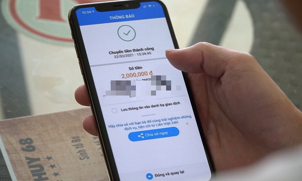 Bỗng dưng nhận 1,7 tỷ đồng "từ trên trời rơi xuống", người đàn ông thoát bẫy lừa đảo nhờ một cuộc gọi cho ngân hàng- Ảnh 1. Bỗng dưng nhận 1,7 tỷ đồng "từ trên trời rơi xuống", người đàn ông thoát bẫy lừa đảo nhờ một cuộc gọi cho ngân hàng- Ảnh 1.