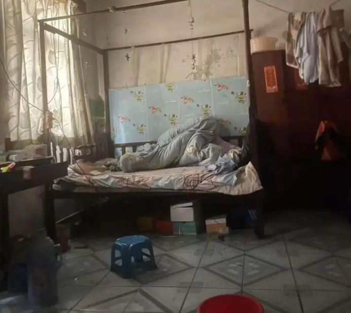 Chủ nhà âm thầm đấu nối điện, công nhân nghèo trả oan hơn 360 triệu đồng trong suốt 9 năm: "Tôi chỉ đền 54 triệu đồng"- Ảnh 1.