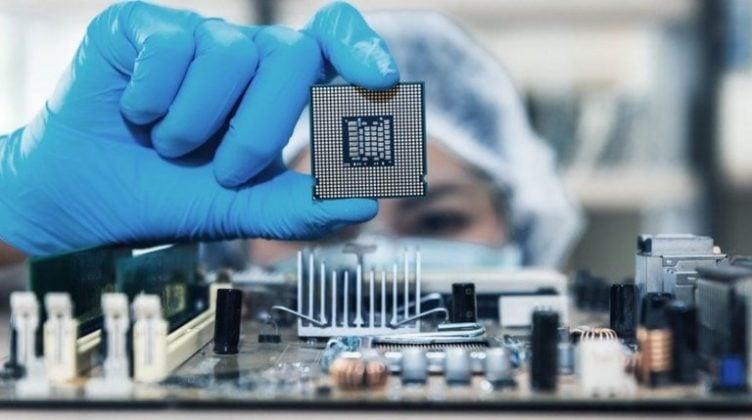 Ký được hợp đồng bán chip lên tới 16,5 tỷ USD, cổ phiếu Samsung Electronics tăng vọt nhưng liệu cơn bĩ cực của chaebol Hàn Quốc đã qua?- Ảnh 1. Ký được hợp đồng bán chip lên tới 16,5 tỷ USD, cổ phiếu Samsung Electronics tăng vọt nhưng liệu cơn bĩ cực của chaebol Hàn Quốc đã qua?- Ảnh 1.