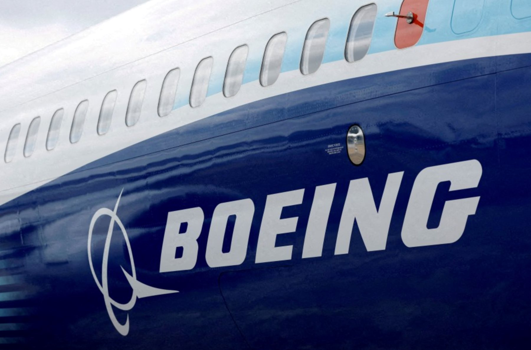 Hơn 3.200 công nhân Boeing đe doạ đình công: Bất mãn lên tới đỉnh điểm- Ảnh 1.