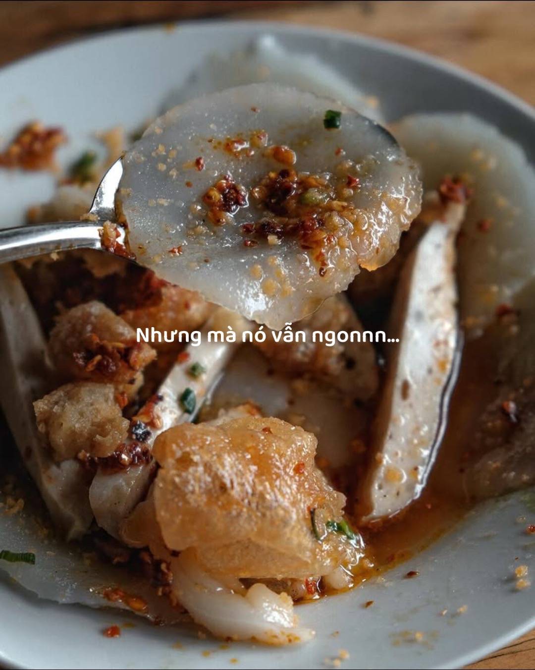 Quán bánh ướt 35 năm tuổi bên ngoài nhìn xập xệ nhưng lại ngon và rẻ không đâu bằng, đi Huế mấy lần mới biết- Ảnh 11. Quán bánh ướt 35 năm tuổi bên ngoài nhìn xập xệ nhưng lại ngon và rẻ không đâu bằng, đi Huế mấy lần mới biết- Ảnh 11.
