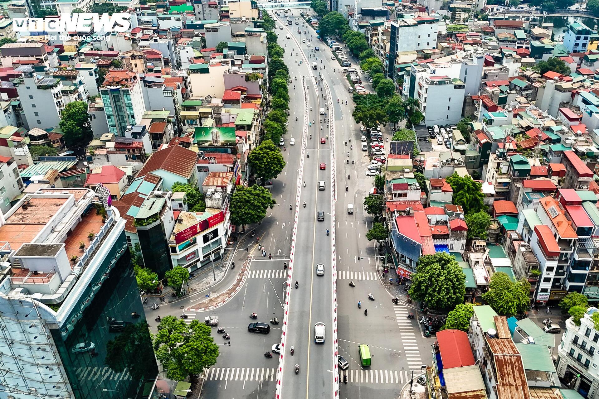 Hiện trạng 4 vị trí dự kiến làm bãi đỗ, trạm sạc xe điện ở Hà Nội- Ảnh 11. Hiện trạng 4 vị trí dự kiến làm bãi đỗ, trạm sạc xe điện ở Hà Nội- Ảnh 11.
