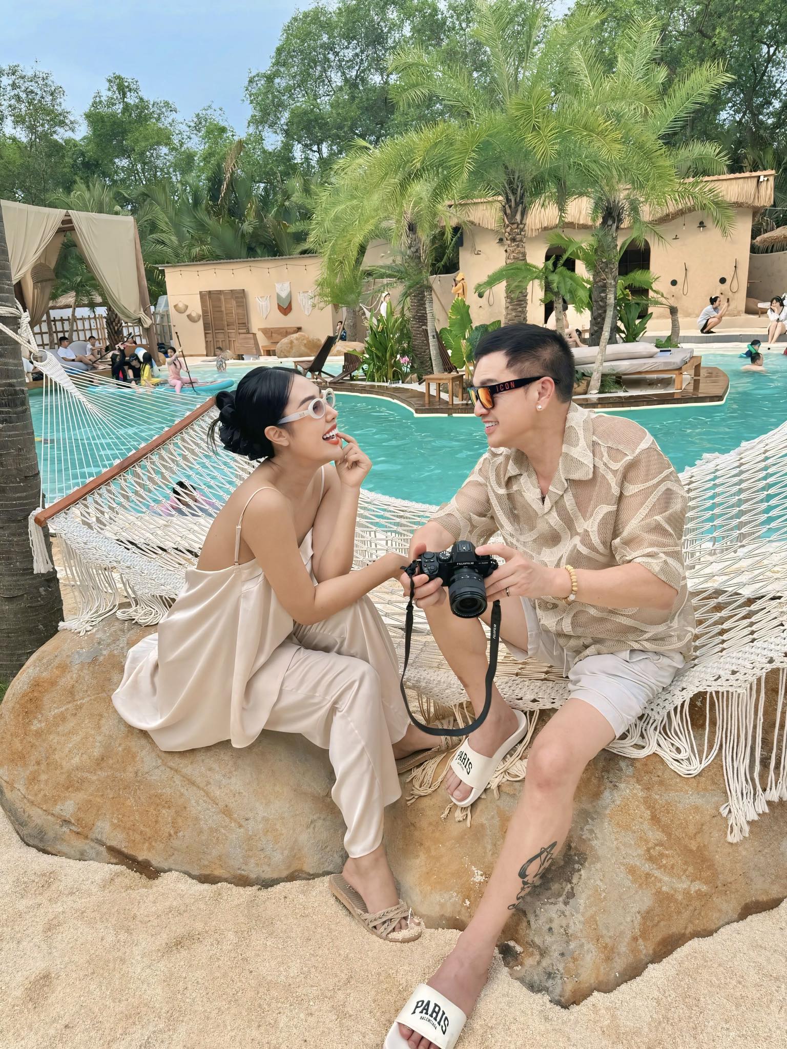 Nhan sắc mẹ đơn thân được nam nghệ sĩ đình đám 66 tuổi yêu say đắm, thưởng tiền lớn- Ảnh 5. Nhan sắc mẹ đơn thân được nam nghệ sĩ đình đám 66 tuổi yêu say đắm, thưởng tiền lớn- Ảnh 5.