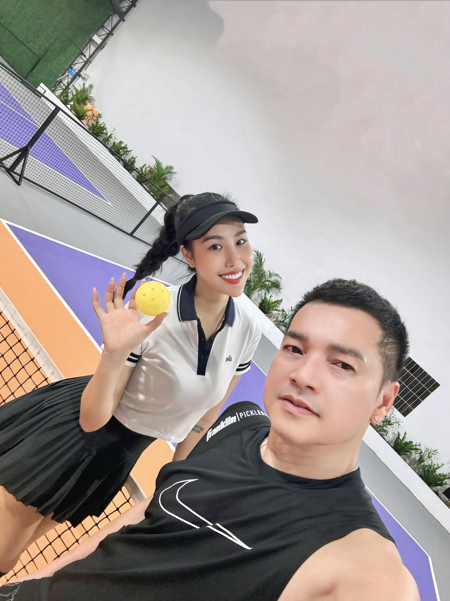 Nhan sắc mẹ đơn thân được nam nghệ sĩ đình đám 66 tuổi yêu say đắm, thưởng tiền lớn- Ảnh 1. Nhan sắc mẹ đơn thân được nam nghệ sĩ đình đám 66 tuổi yêu say đắm, thưởng tiền lớn- Ảnh 1.