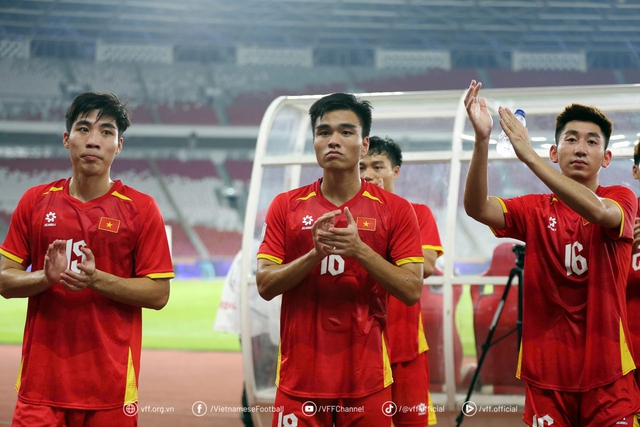 Nguyễn Công Phương 19 tuổi sút tung lưới Indonesia tại chung kết U23 Đông Nam Á là ai?- Ảnh 2. Nguyễn Công Phương 19 tuổi sút tung lưới Indonesia tại chung kết U23 Đông Nam Á là ai?- Ảnh 2.