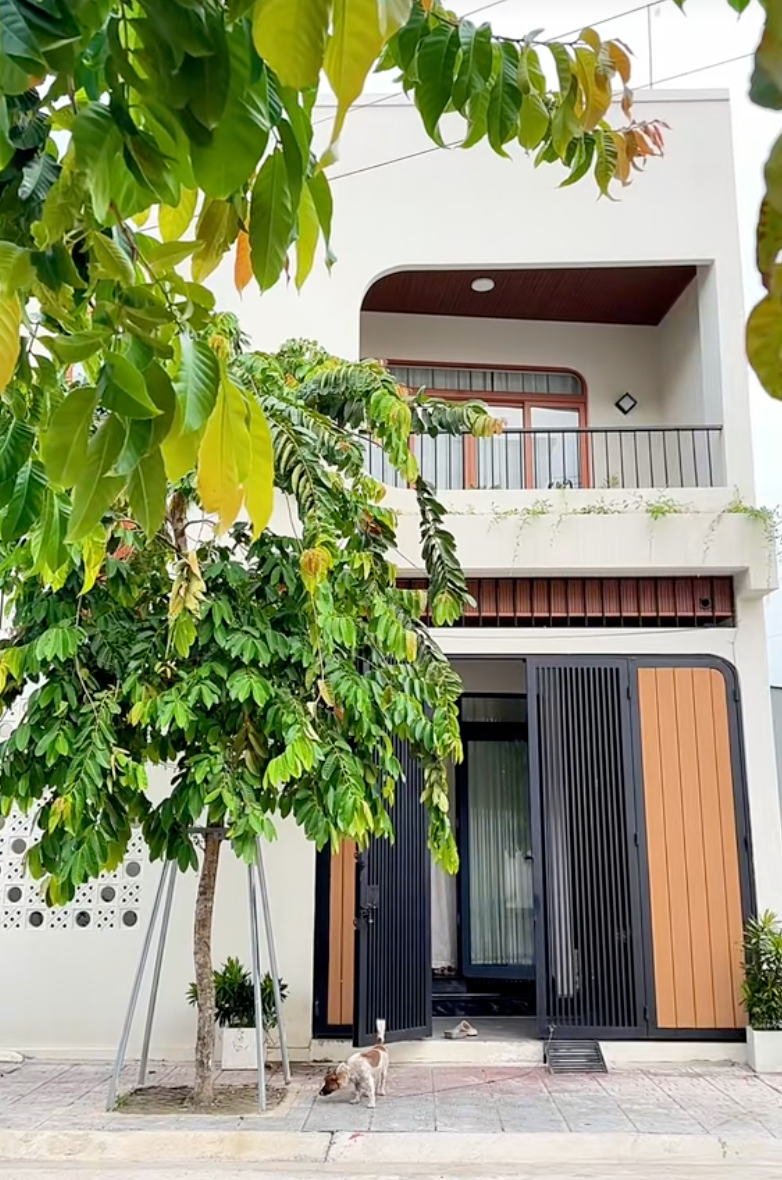 Vợ chồng trẻ chi hơn 1 tỷ xây nhà mặt đường 70m²: Tiết lộ cách xây đẹp đúng ý mà vẫn tiết kiệm chi phí- Ảnh 17. Vợ chồng trẻ chi hơn 1 tỷ xây nhà mặt đường 70m²: Tiết lộ cách xây đẹp đúng ý mà vẫn tiết kiệm chi phí- Ảnh 17.
