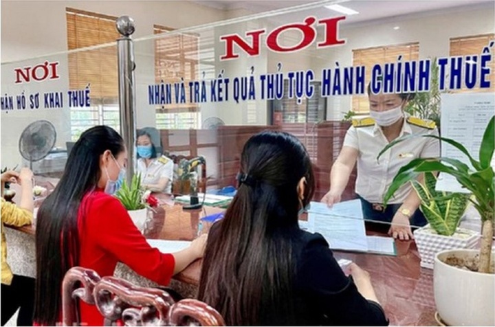 Chuyên gia: Nên giảm mức 35% thuế TNCN để kích thích người dân làm giàu- Ảnh 2. Chuyên gia: Nên giảm mức 35% thuế TNCN để kích thích người dân làm giàu- Ảnh 2.