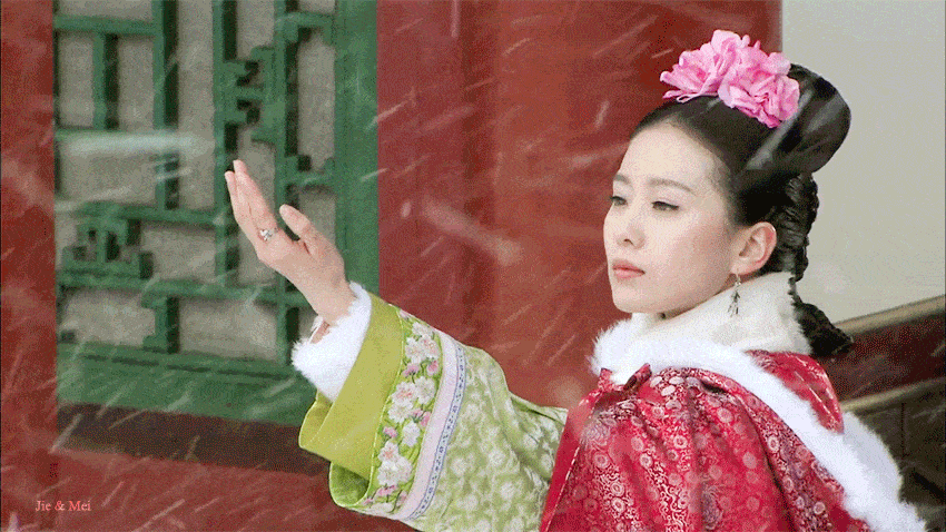 10 mỹ nhân xé sách bước ra đẹp nhất Trung Quốc: Lưu Diệc Phi lại thua Dương Mịch, hạng 1 khen 30 năm vẫn không đủ- Ảnh 9.