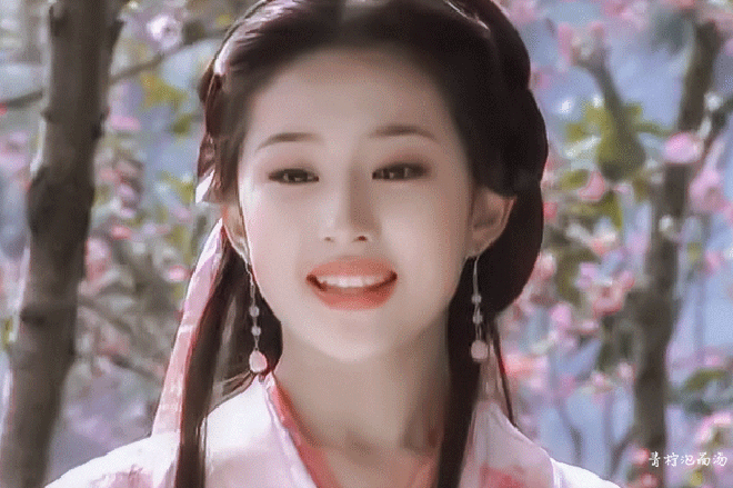 10 mỹ nhân xé sách bước ra đẹp nhất Trung Quốc: Lưu Diệc Phi lại thua Dương Mịch, hạng 1 khen 30 năm vẫn không đủ- Ảnh 5.