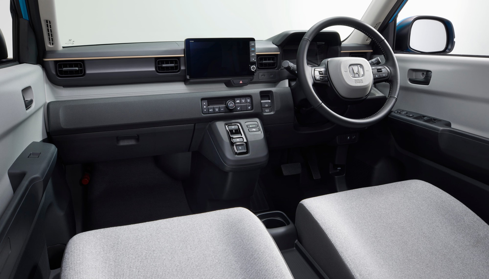 Honda N-One e: - Xe điện nhỏ nhất của hãng đầy pin đủ chạy Hà Nội - Nghệ An, kiêm luôn 'ổ điện dự phòng' khi nhà mất điện- Ảnh 9.