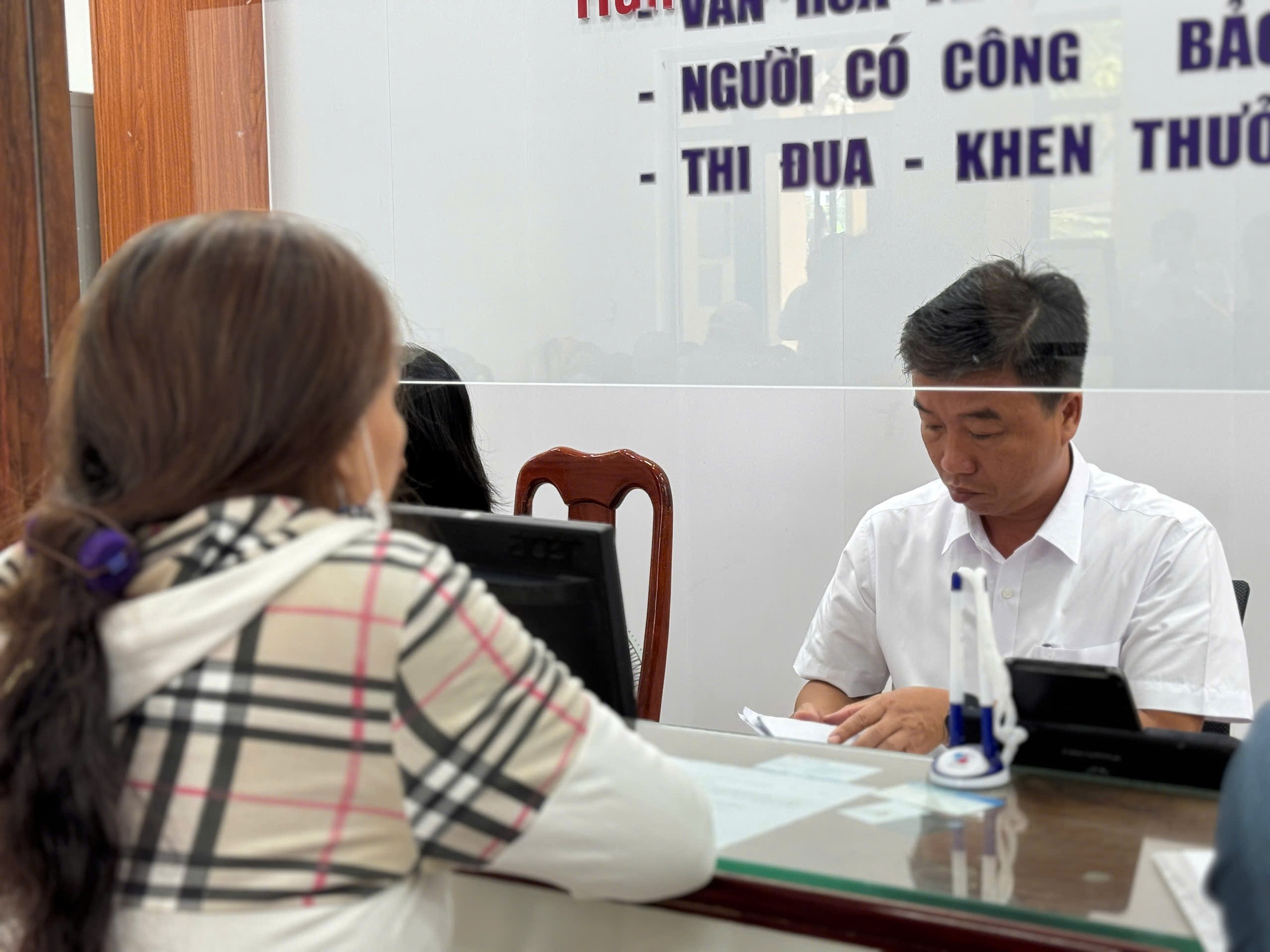 Đà Nẵng ra “tối hậu thư”: Xin lỗi dân nếu chậm trễ thủ tục hành chính- Ảnh 1. Đà Nẵng ra “tối hậu thư”: Xin lỗi dân nếu chậm trễ thủ tục hành chính- Ảnh 1.