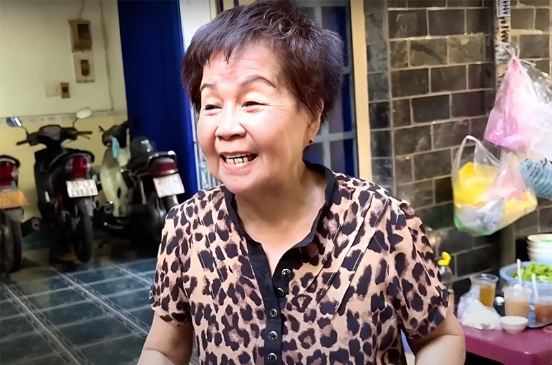 Thanh Hương kiếm tiền để đầy một rương, nhắc em trai: "Vợ mày cần tiền thì cứ lấy đi, tao cho"- Ảnh 1.