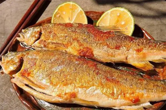 Rán cá bị dính đừng đổ tại chảo, thử các mẹo sau thì dùng chảo nào cũng được- Ảnh 1.