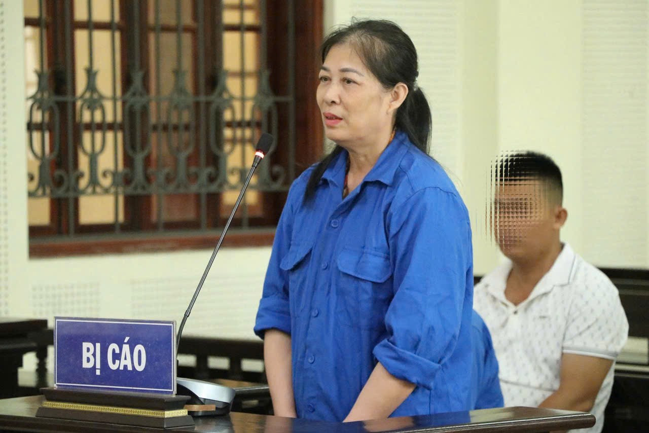 ‘Ông trùm’ đường dây buôn hàng cấm xuyên quốc gia dưới vỏ bọc doanh nhân thành đạt- Ảnh 2.