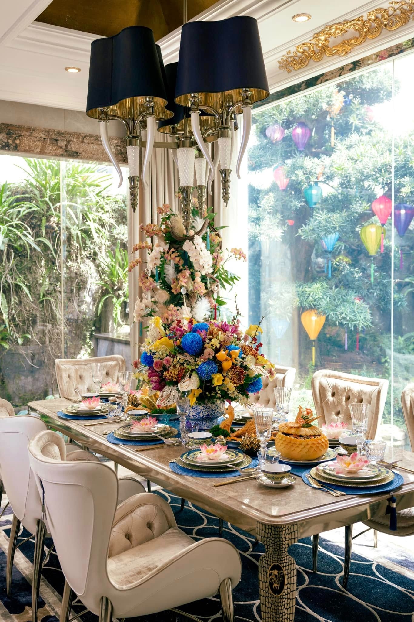 "Phú bà" chủ nhân món khúc bạch vải: Nhan sắc chim sa cá lặn, cuộc sống kín tiếng chuẩn thượng lưu- Ảnh 20.
