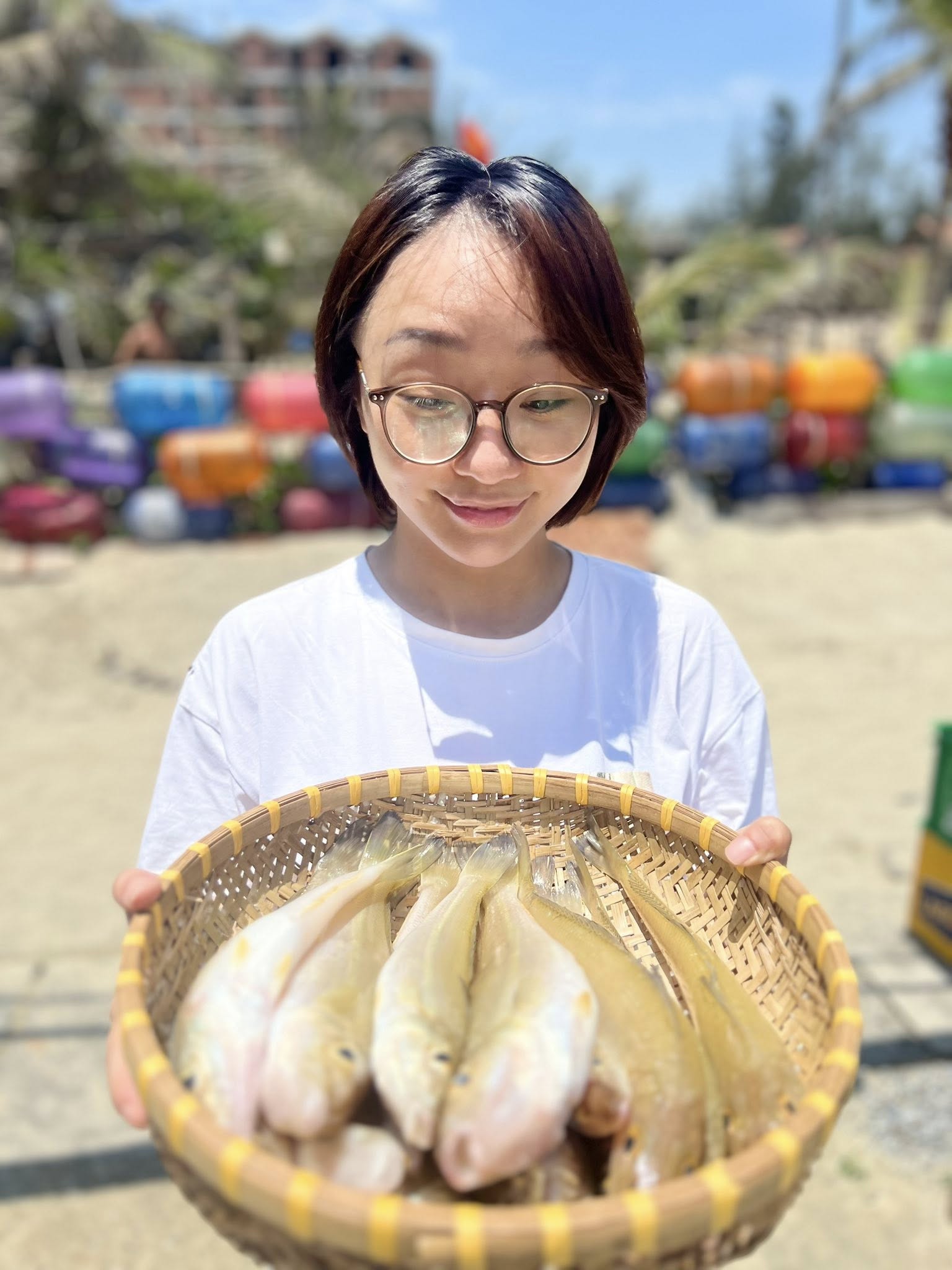 Bỏ việc lương gần 50 triệu/tháng, cô gái về biển "chữa lành": Gia đình ngăn cản, sợ sống lông bông, thiếu ổn định- Ảnh 3.
