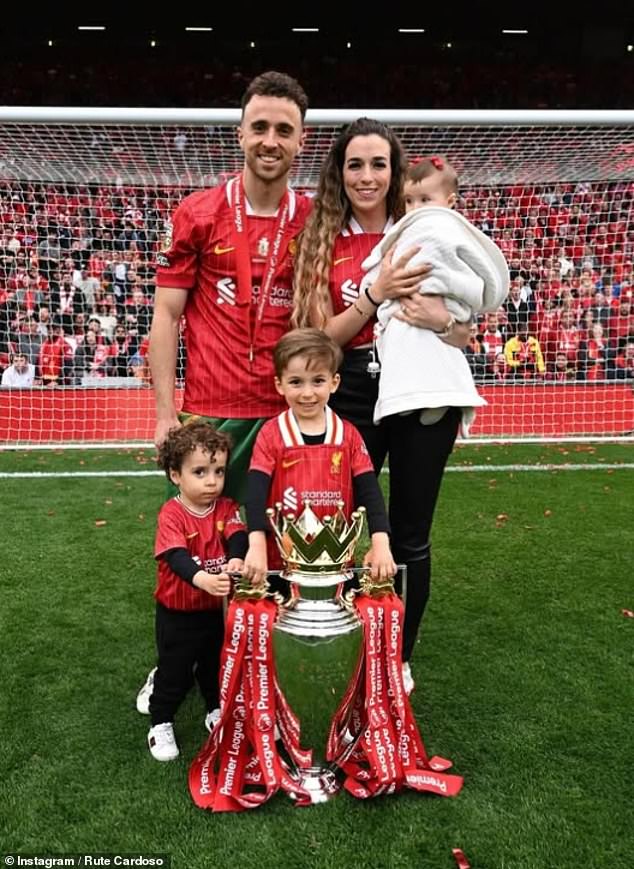 Vợ Diogo Jota thành góa phụ chỉ 10 ngày sau đám cưới: 12 năm yêu kết thúc bằng nỗi đau xé ruột gan- Ảnh 7.