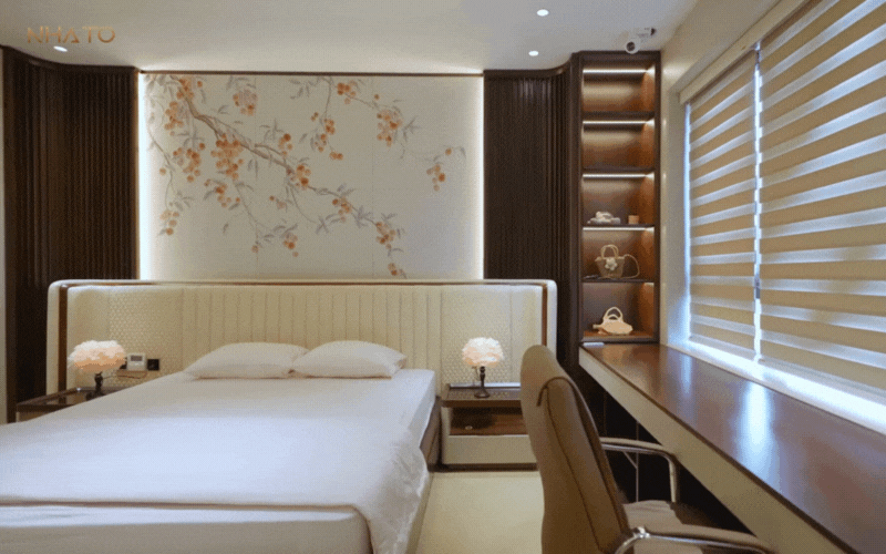 Bên trong biệt phủ hình chữ 