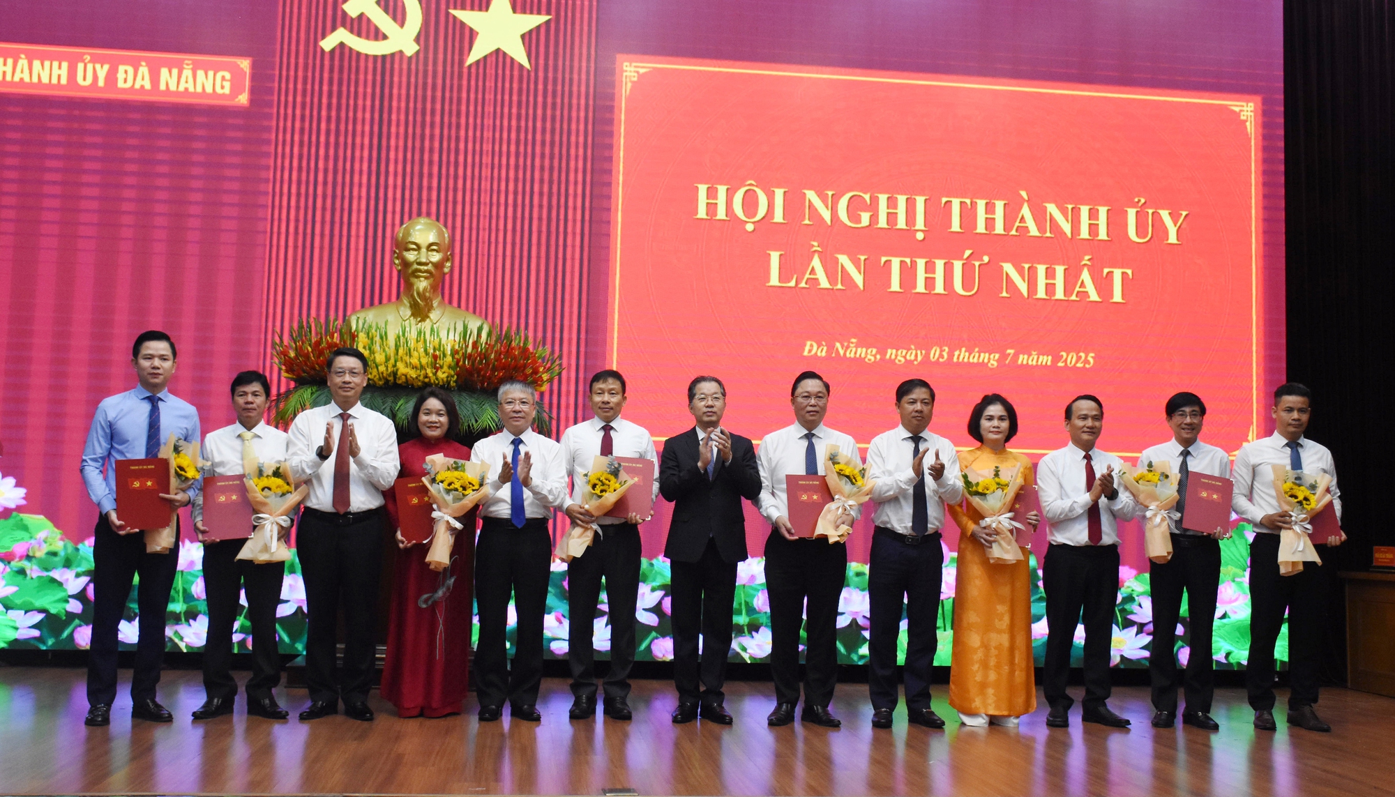 Thành ủy Đà Nẵng công bố các quyết định quan trọng- Ảnh 3.
