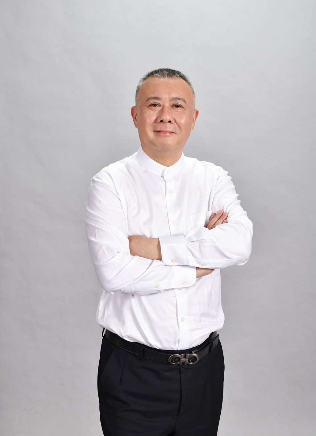 Nam sinh đến 20 tuổi mới biết bố là triệu phú: bỗng dưng trở thành ‘rich kid’, hòn non bộ trong sân nhà đã có giá hơn 10 tỷ đồng- Ảnh 2.