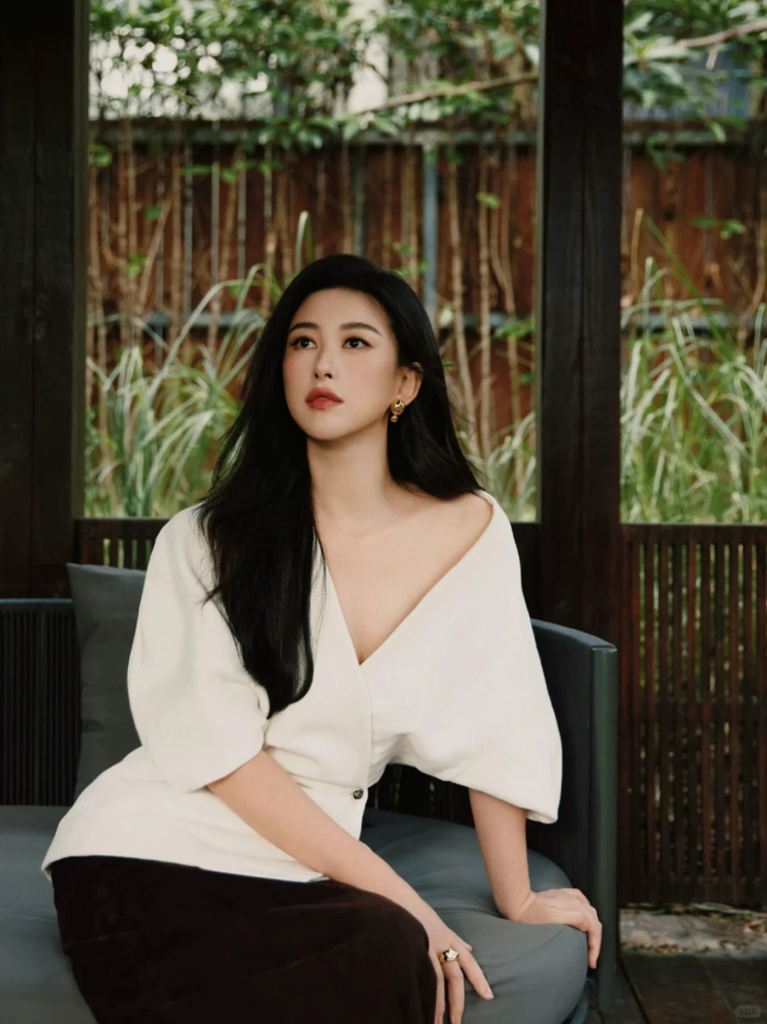 Ái nữ "hồng tam đại" đình đám Cbiz: Xuất thân trâm anh, từng hẹn hò "Tổng tài Ferrari", không chỉ có đồng điếu hút mắt, Chu Châu còn sở hữu gương mặt mang khí chất thượng lưu- Ảnh 2.