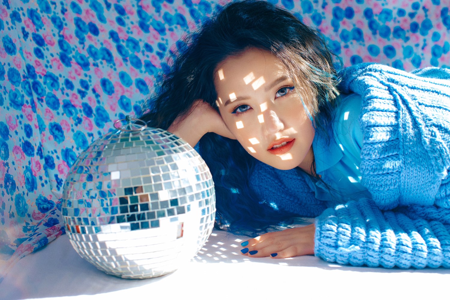 Con gái hiệu trưởng lấy thiếu gia TPHCM: Đã đẹp nức tiếng còn học hành xịn sò cỡ này!- Ảnh 1.