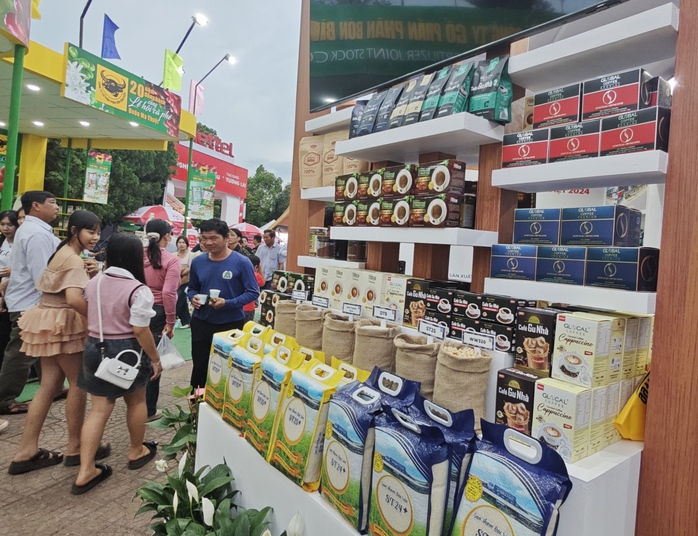 Xuất khẩu nông sản rối bời với thuế GTGT- Ảnh 1. Xuất khẩu nông sản rối bời với thuế GTGT- Ảnh 1.