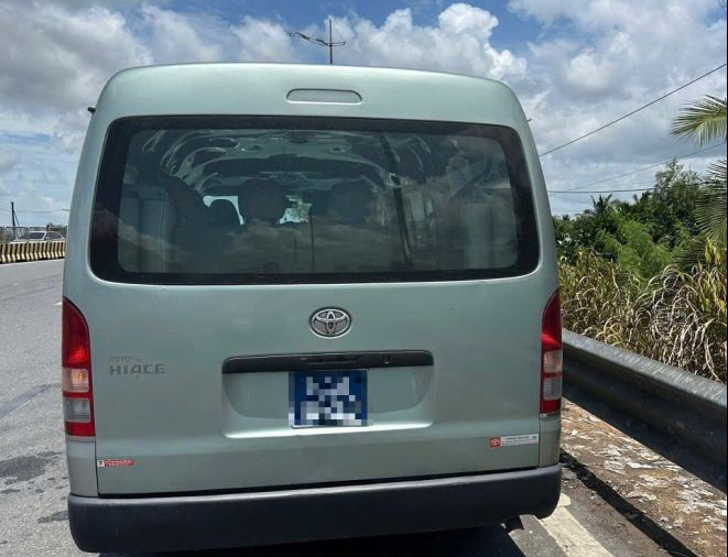 Phát hiện xe biển xanh đi vào làn khẩn trên cao tốc, người dân báo tin cho Thiếu tướng Đỗ Thanh Bình- Ảnh 1.
