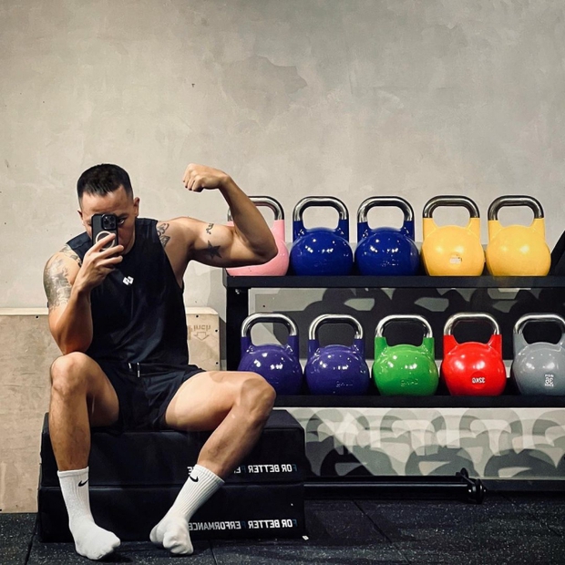 "Tất tần tật" về biệt thự bị rao bán của Tóc Tiên: Bề thế cỡ nào mà netizen kêu "24 tỷ là quá rẻ"?- Ảnh 12. "Tất tần tật" về biệt thự bị rao bán của Tóc Tiên: Bề thế cỡ nào mà netizen kêu "24 tỷ là quá rẻ"?- Ảnh 12.