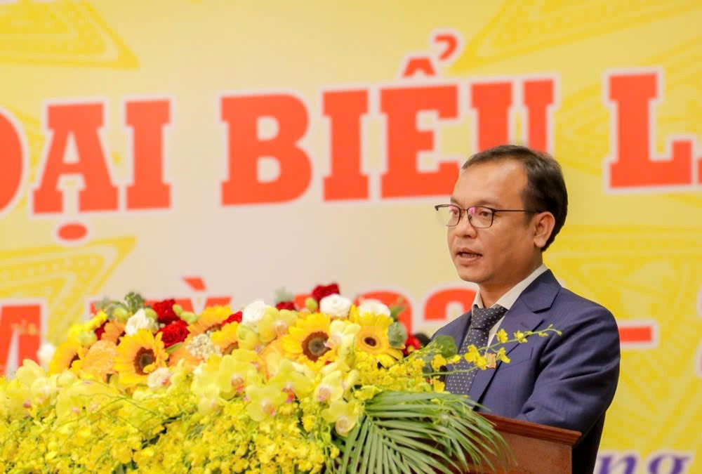 Đại tá Hồ Song Ân được chỉ định làm Bí thư Đảng ủy Công an tỉnh Quảng Ngãi- Ảnh 3. Đại tá Hồ Song Ân được chỉ định làm Bí thư Đảng ủy Công an tỉnh Quảng Ngãi- Ảnh 3.