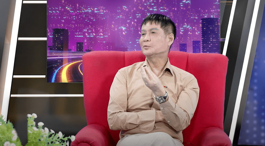 Đạo diễn Lê Hoàng nói thẳng về giới showbiz xuất thân ở TP.HCM- Ảnh 1. Đạo diễn Lê Hoàng nói thẳng về giới showbiz xuất thân ở TP.HCM- Ảnh 1.