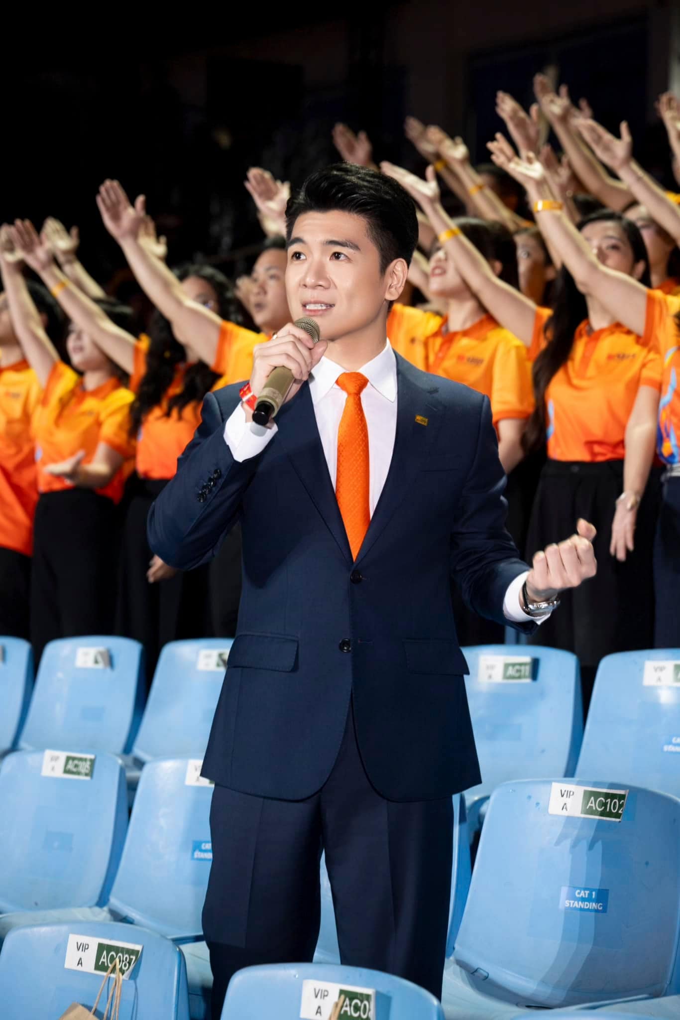 Body không chịu già của Chủ tịch ACB khiến dân mạng xuýt xoa- Ảnh 5.