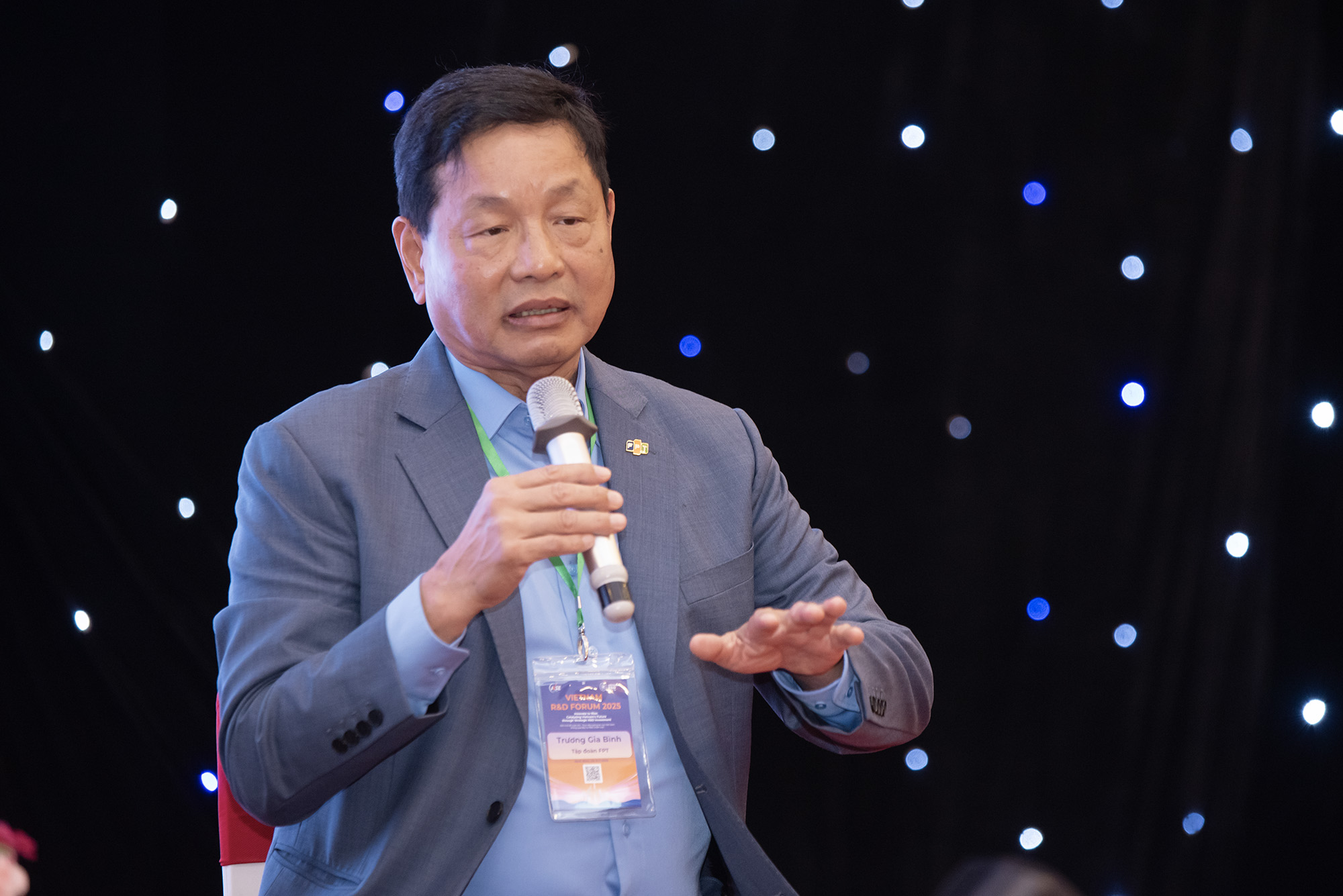 Chủ tịch FPT Trương Gia Bình: "Nếu chỉ dựa vào đầu tư nước ngoài, Việt Nam sẽ không thể phát triển bền vững"- Ảnh 1. Chủ tịch FPT Trương Gia Bình: "Nếu chỉ dựa vào đầu tư nước ngoài, Việt Nam sẽ không thể phát triển bền vững"- Ảnh 1.