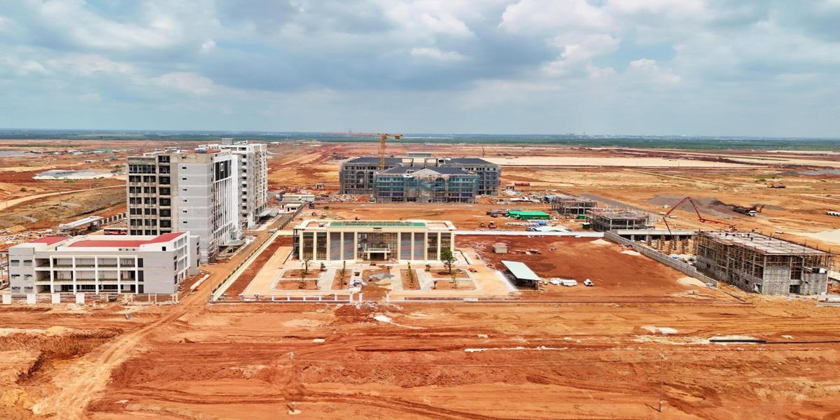 Dự án xịn nhất Việt Nam từng xin lùi tiến độ, được Thủ tướng ra tối hậu thư: Còn đúng 5 tháng, 13.000 người tăng tốc, gói thầu lớn nhất có tin vui- Ảnh 1. Dự án xịn nhất Việt Nam từng xin lùi tiến độ, được Thủ tướng ra tối hậu thư: Còn đúng 5 tháng, 13.000 người tăng tốc, gói thầu lớn nhất có tin vui- Ảnh 1.