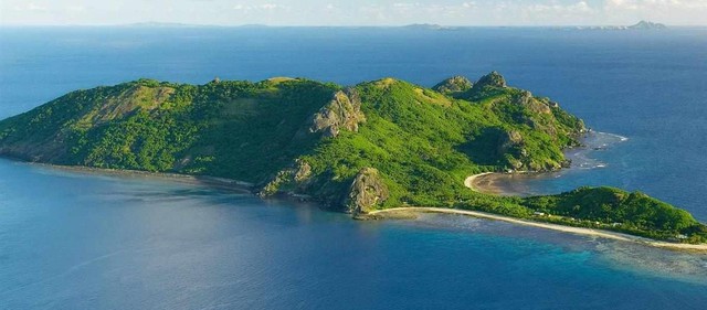 Hòn đảo hoang sơ địa hình đặc biệt, là nơi sống của cua khổng lồ, du khách nhận xét: Hiếm đâu có được!- Ảnh 1. Hòn đảo hoang sơ địa hình đặc biệt, là nơi sống của cua khổng lồ, du khách nhận xét: Hiếm đâu có được!- Ảnh 1.