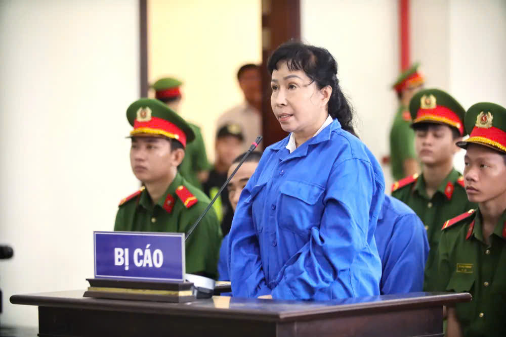 Tuyên án vụ gần 1.000 người bị lừa đảo liên quan bất động sản- Ảnh 1. Tuyên án vụ gần 1.000 người bị lừa đảo liên quan bất động sản- Ảnh 1.