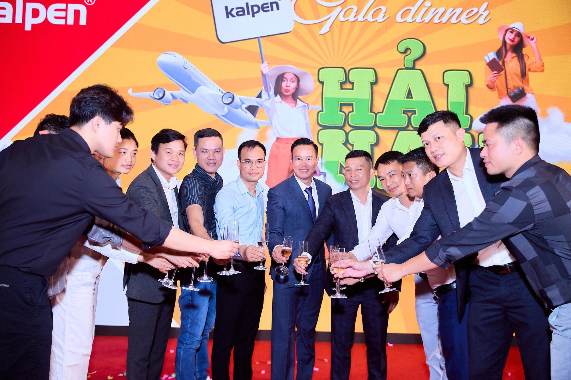 Kalpen tri ân hệ thống phân phối bằng chuyến đi ý nghĩa tại đảo Hải Nam- Ảnh 2.
