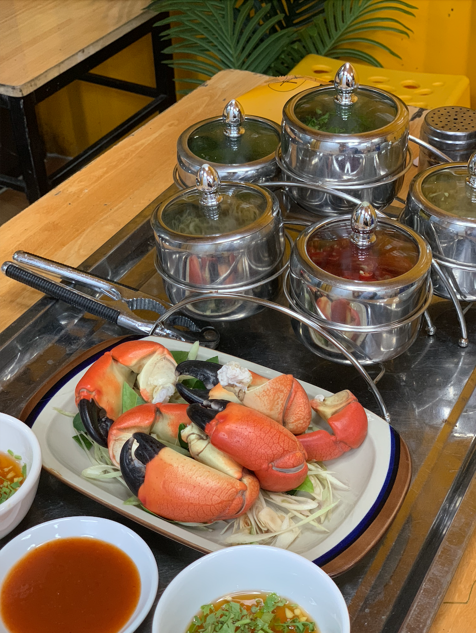 Cua hoàng đế phiên bản Việt gây sốt ở Quảng Ninh: Ngon bổ rẻ, giá chỉ bằng 1/10- Ảnh 5. Cua hoàng đế phiên bản Việt gây sốt ở Quảng Ninh: Ngon bổ rẻ, giá chỉ bằng 1/10- Ảnh 5.