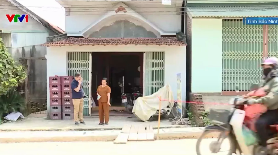 16km đường làm 2 năm chưa xong, người dân khổ vì bẩn và nguy hiểm- Ảnh 3. 16km đường làm 2 năm chưa xong, người dân khổ vì bẩn và nguy hiểm- Ảnh 3.