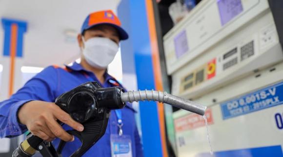 Ngày mai, hàng triệu người dân ở Hà Nội, Hải Phòng, TP HCM sẽ được mua một loại xăng mới- Ảnh 2. Ngày mai, hàng triệu người dân ở Hà Nội, Hải Phòng, TP HCM sẽ được mua một loại xăng mới- Ảnh 2.