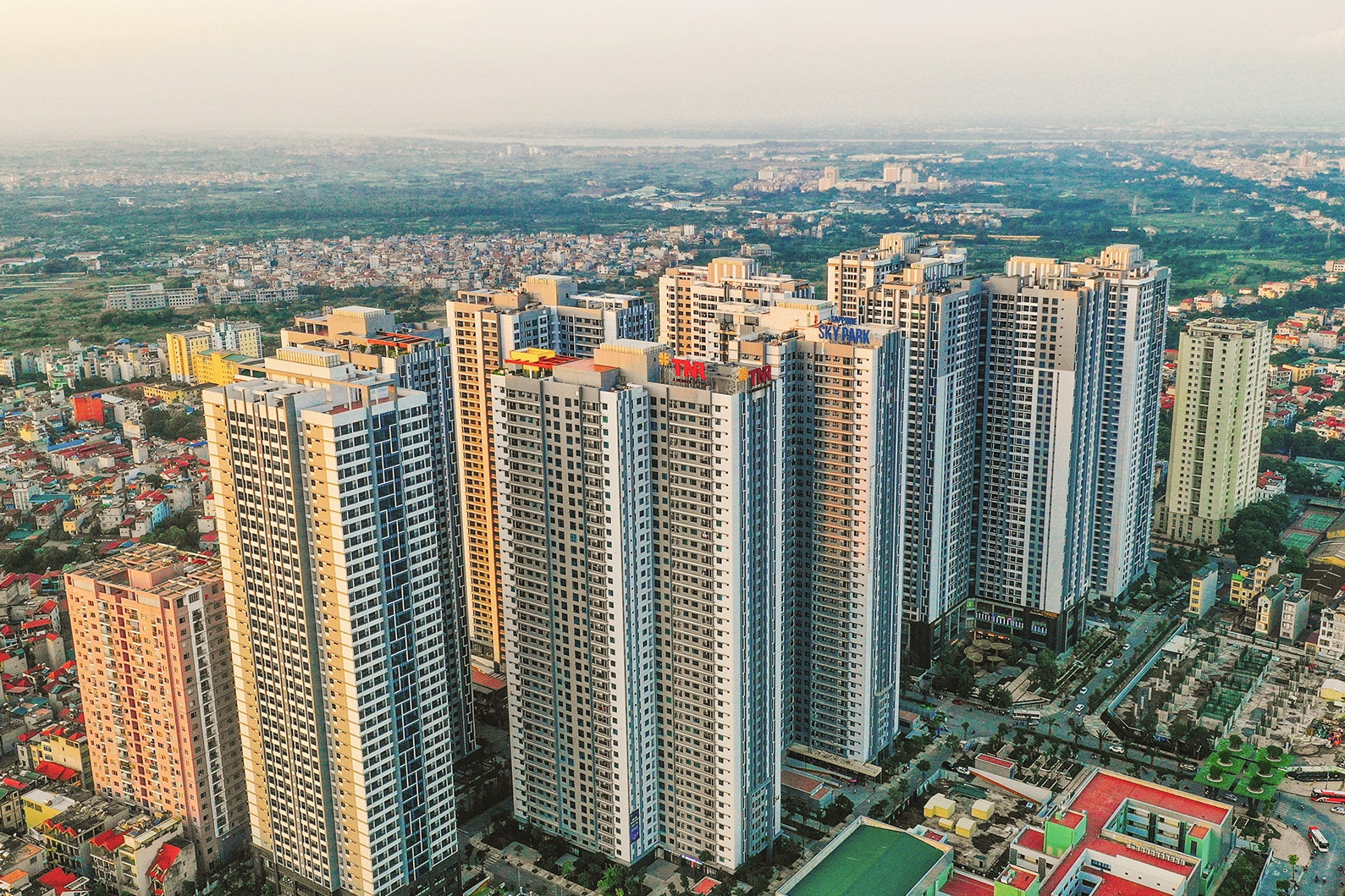 Sống trong sợ hãi, cư dân chung cư Goldmark City gửi đơn kêu cứu khẩn cấp- Ảnh 1. Sống trong sợ hãi, cư dân chung cư Goldmark City gửi đơn kêu cứu khẩn cấp- Ảnh 1.