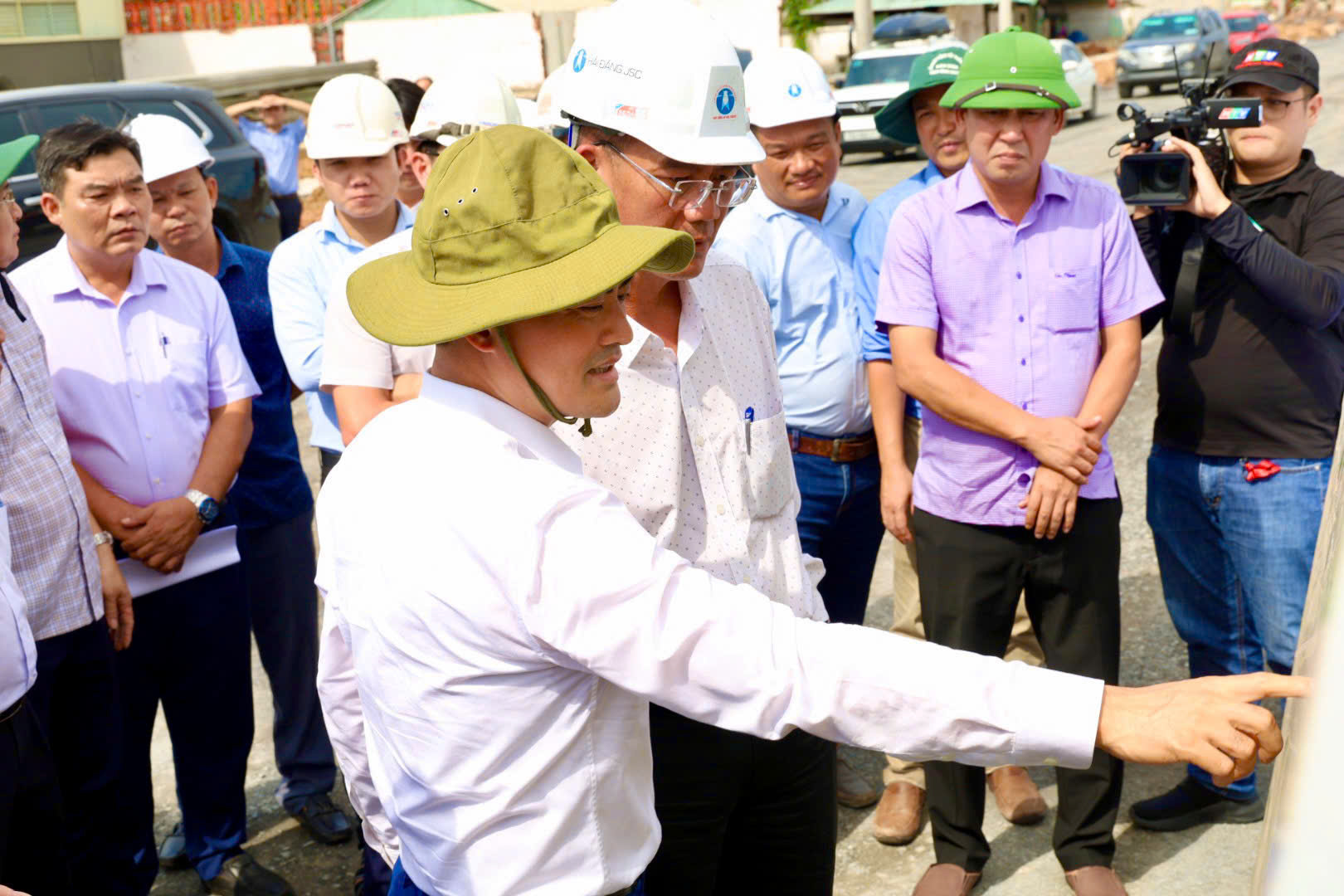 Vành đai 3: Đã thông mặt bằng, vẫn tắc vốn- Ảnh 2. Vành đai 3: Đã thông mặt bằng, vẫn tắc vốn- Ảnh 2.