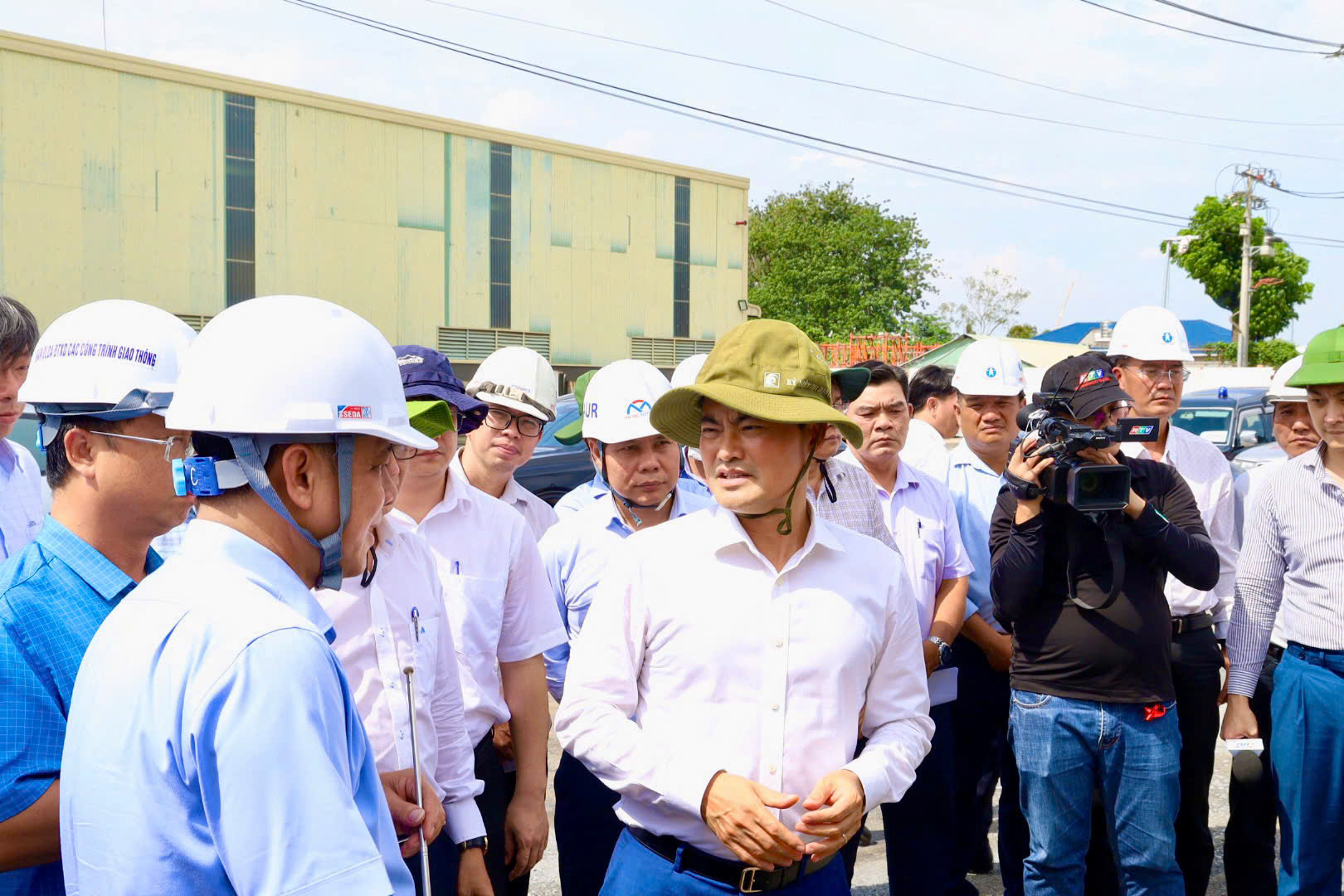 Vành đai 3: Đã thông mặt bằng, vẫn tắc vốn- Ảnh 4. Vành đai 3: Đã thông mặt bằng, vẫn tắc vốn- Ảnh 4.