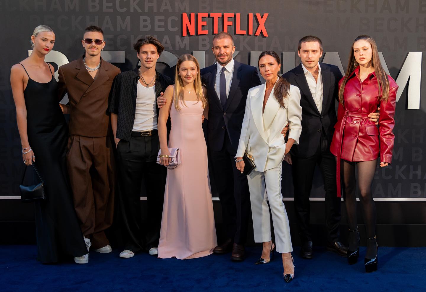 David Beckham - Victoria kỉ niệm 26 năm ngày cưới: Gia đình đẹp như tranh, nay rạn nứt khó cứu vì con cả bất hiếu- Ảnh 26. David Beckham - Victoria kỉ niệm 26 năm ngày cưới: Gia đình đẹp như tranh, nay rạn nứt khó cứu vì con cả bất hiếu- Ảnh 26.