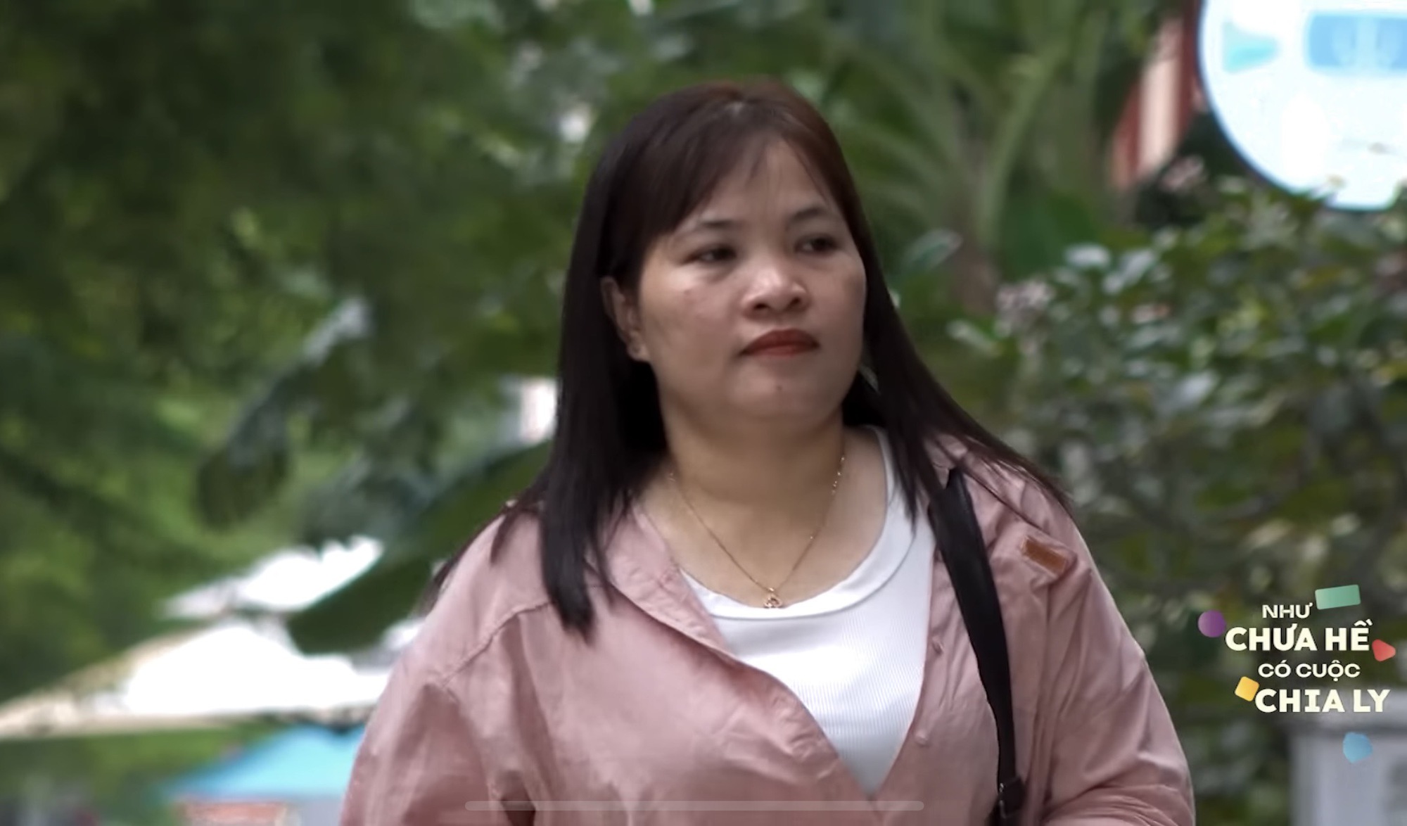Cô gái Việt theo mẹ sang Trung Quốc rồi thất lạc 20 năm, ngày trở về tiết lộ bí mật ngỡ ngàng về mẹ- Ảnh 2. Cô gái Việt theo mẹ sang Trung Quốc rồi thất lạc 20 năm, ngày trở về tiết lộ bí mật ngỡ ngàng về mẹ- Ảnh 2.