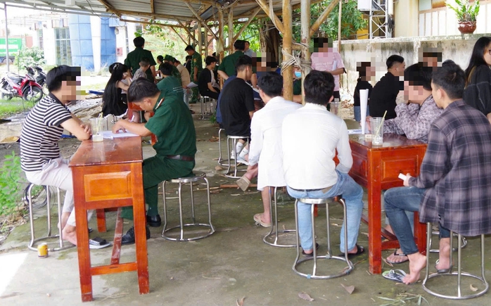 Phát hiện 29 người từng làm việc tại các khu lừa đảo, cờ bạc ở Campuchia- Ảnh 1. Phát hiện 29 người từng làm việc tại các khu lừa đảo, cờ bạc ở Campuchia- Ảnh 1.
