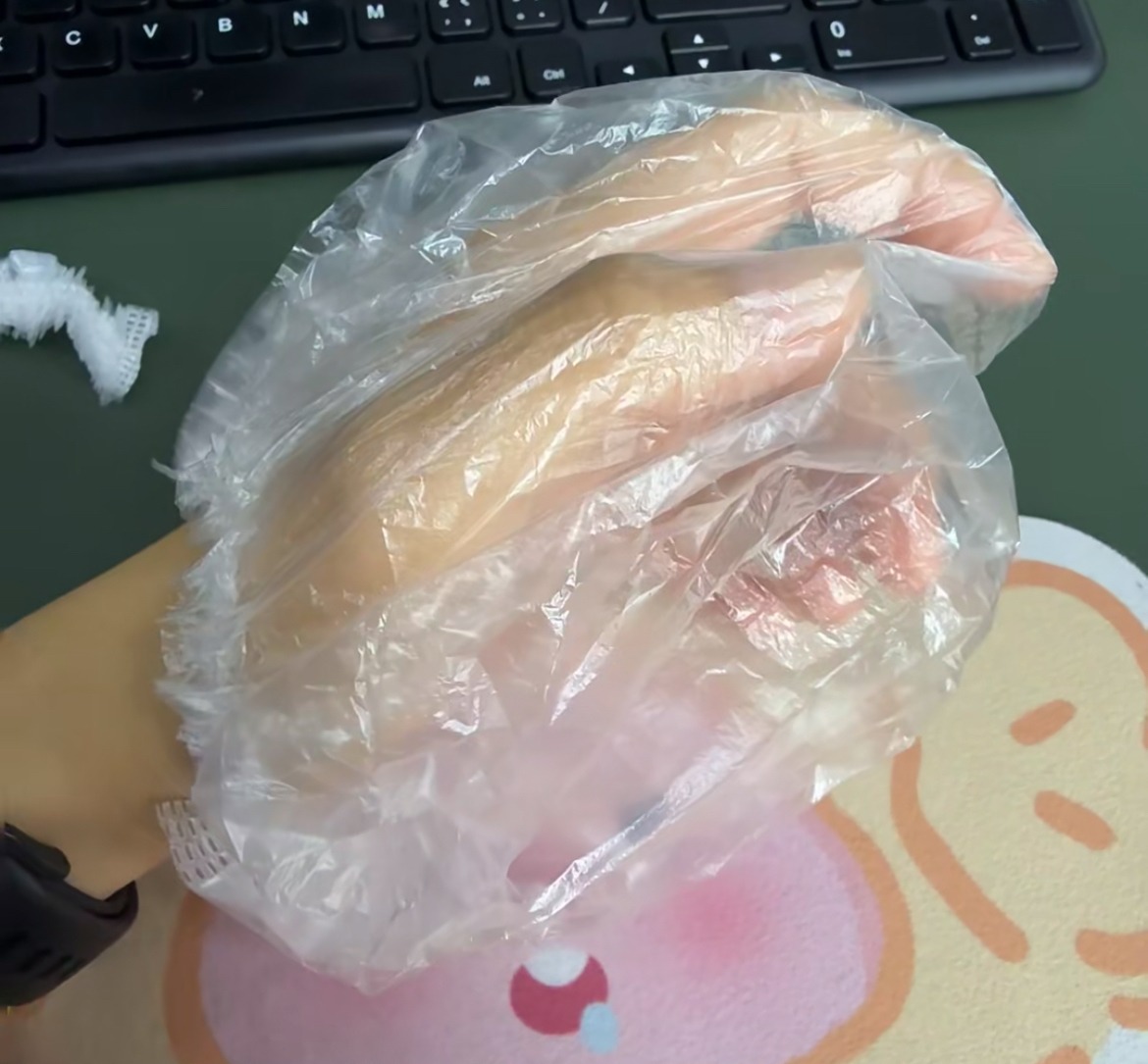 Hàng triệu người dùng màng bọc thực phẩm mà không biết 11 Hàng triệu người dùng màng bọc thực phẩm mà không biết 11