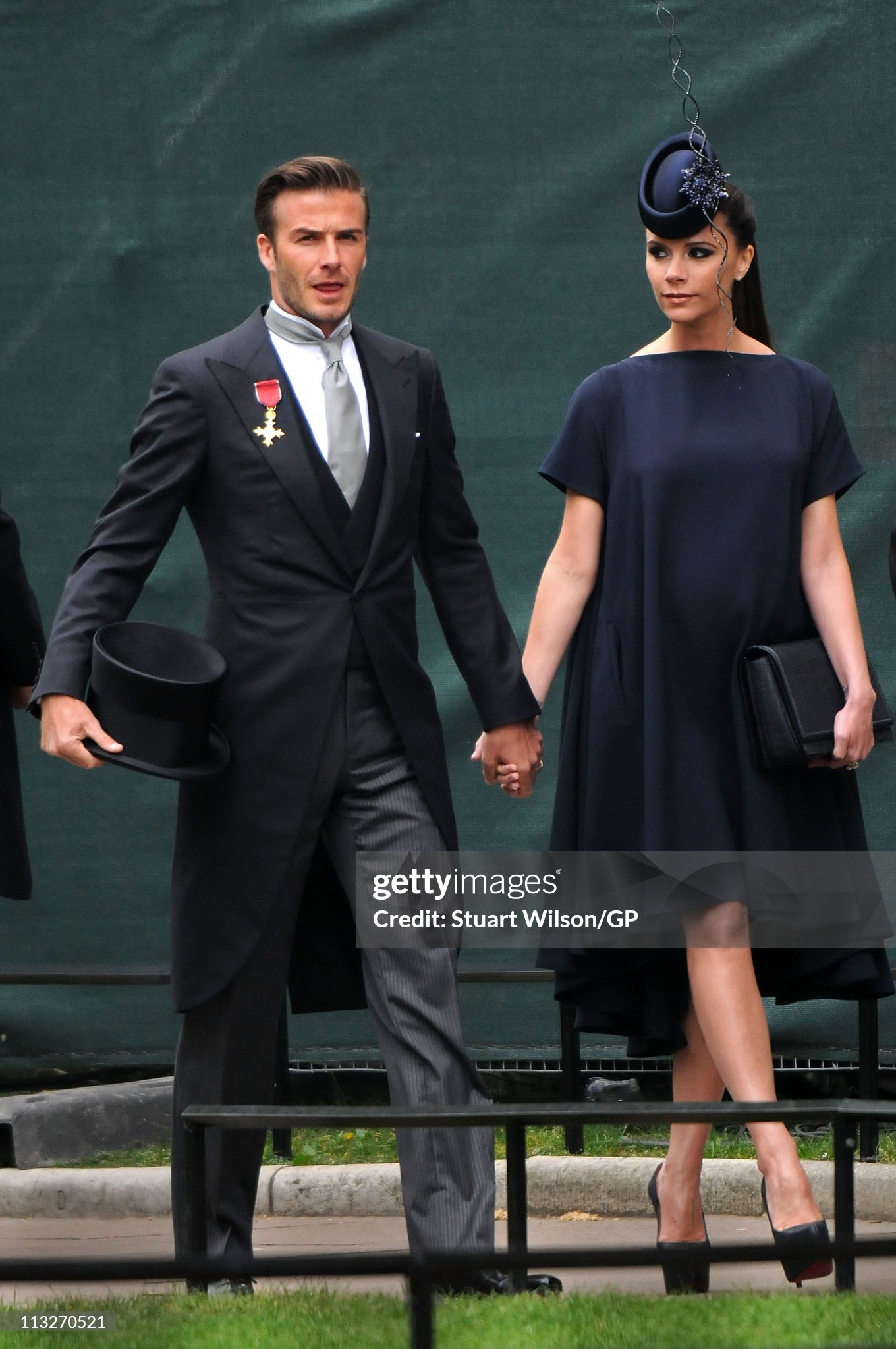 David Beckham - Victoria kỉ niệm 26 năm ngày cưới: Gia đình đẹp như tranh, nay rạn nứt khó cứu vì con cả bất hiếu- Ảnh 13. David Beckham - Victoria kỉ niệm 26 năm ngày cưới: Gia đình đẹp như tranh, nay rạn nứt khó cứu vì con cả bất hiếu- Ảnh 13.