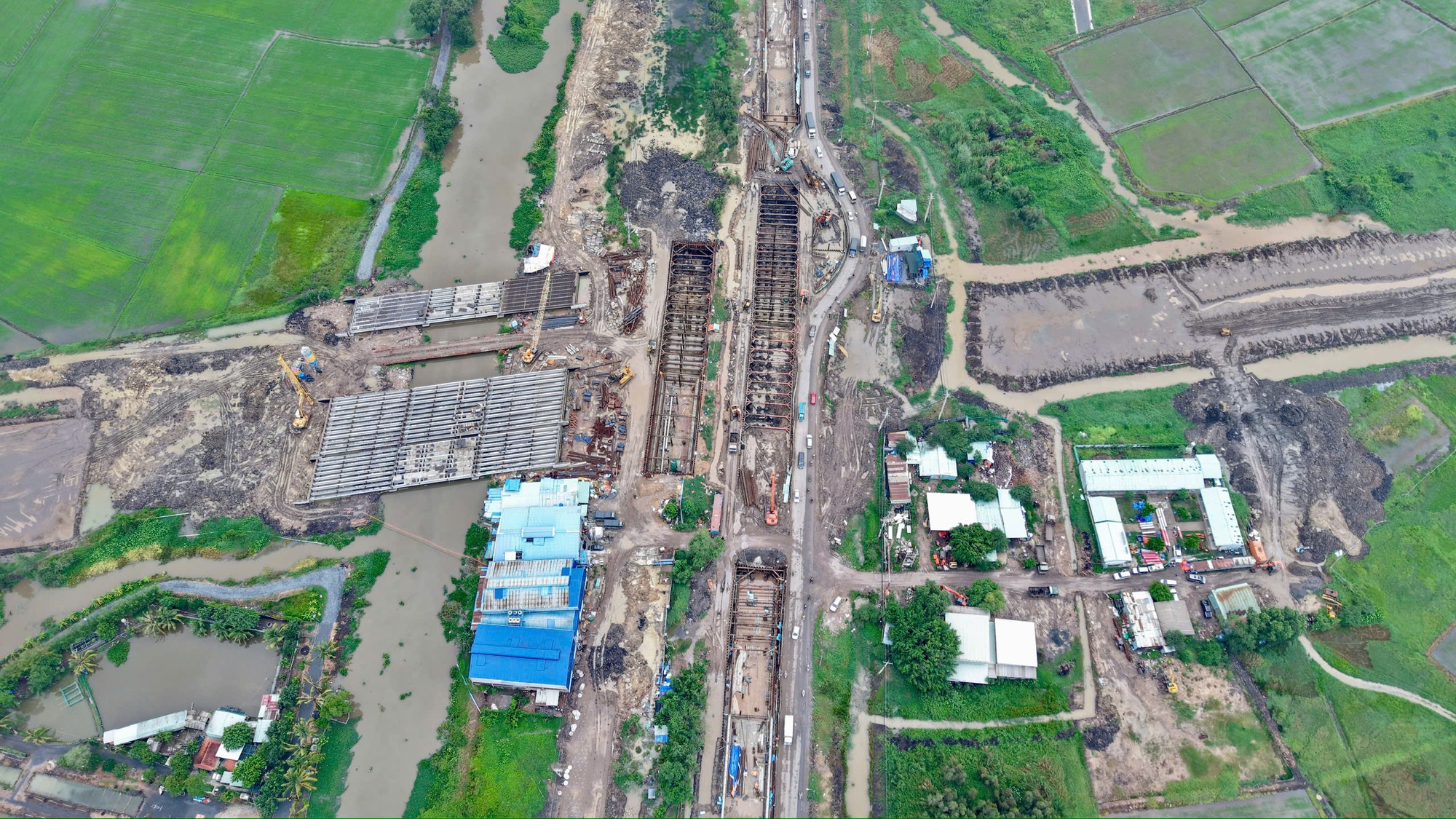Hé lộ tiến độ Vành đai 3 sau nhiều tháng “vượt khó”- Ảnh 1. Hé lộ tiến độ Vành đai 3 sau nhiều tháng “vượt khó”- Ảnh 1.